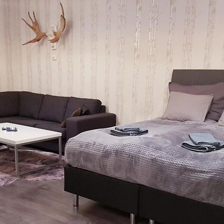 Vartiomaja - Beautiful Apartment Near Arktikum Rovaniemi Ngoại thất bức ảnh